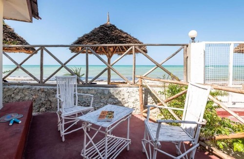 Pongwe House | Amber Lodge Pongwe welcomes you