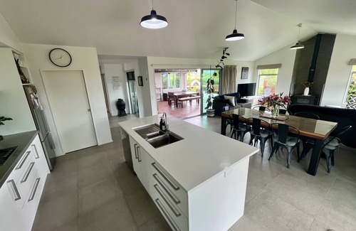 Redwood Valley House | Ambience in Appleby