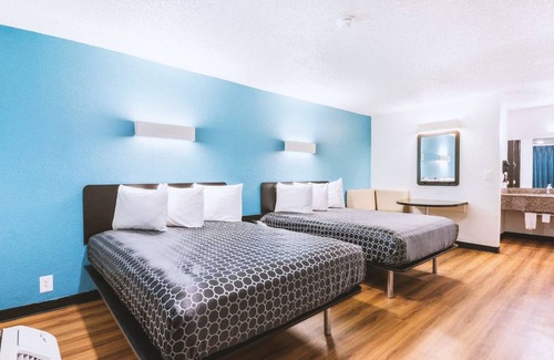 Beeville Hotel | Americas Best Value Inn Beeville