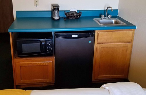 Concord Hotel | Americas Best Value Inn St. Louis South