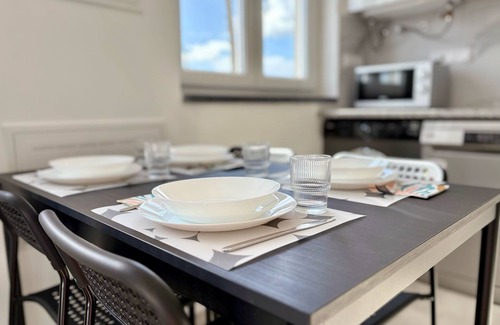 Nossa Senhora do Populo Apartment | Amethyst House