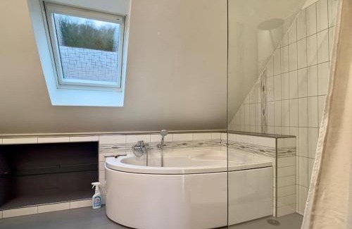 Amfreville-la-Mi-Voie Apartment | Amfreville la Mivoie - Villa Belle vue - Piscine