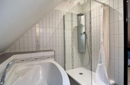 Amfreville-la-Mi-Voie Apartment | Amfreville la Mivoie - Villa Belle vue - Piscine