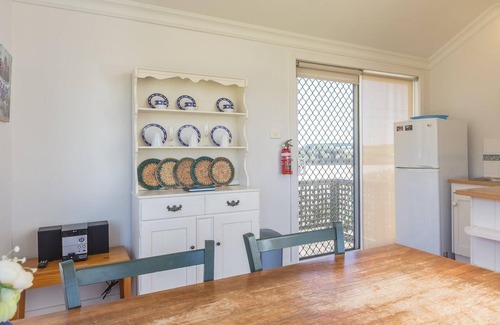 Port Fairy Cottage | Amhurst Cottage - cottage fronting the Southern Ocean