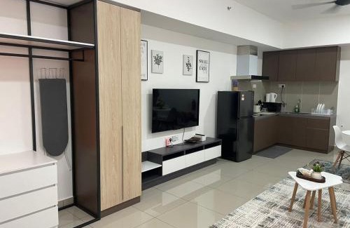 Seksyen 14 Apartment | Amir's Cozyhouse Seksyen14 -WIFI & NETFLIX-
