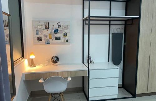 Seksyen 14 Apartment | Amir's Cozyhouse Seksyen14 -WIFI & NETFLIX-