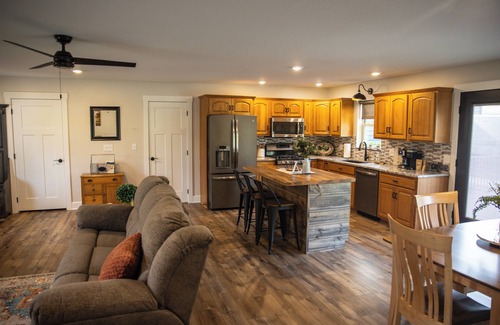 Somerdale House | Amish Country Cottage Sugarcreek