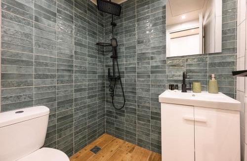 Kypseli Apartment | Amorgou maisonette