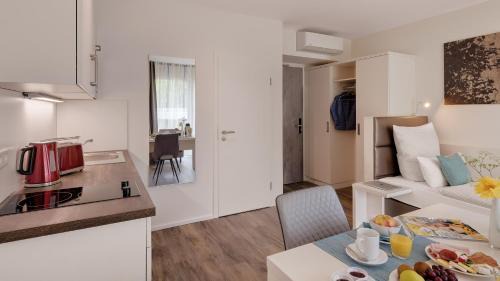 Furstenfeldbruck District Apartment | Amper Art Boardinghouse