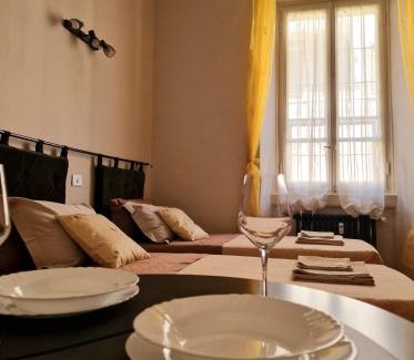 Ghisolfa House | Ampia stanza con bagno privato e zona pranzo