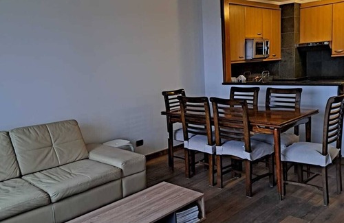 Valle Nevado Apartment | Amplio Departamento con Vistas a la Montaña, ¡con Ski-in y Ski-out !