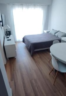 La Perla Apartment | Amplio y luminoso monoambiente a 100 mts del mar