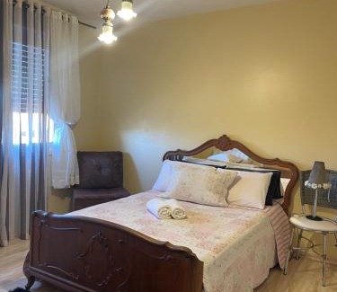 Simoes Lopes Apartment | Amplo apartamento com estacionamento