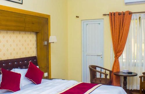 Butwal Hotel | Amrapali Cottage and Restaurant Pvt Ltd