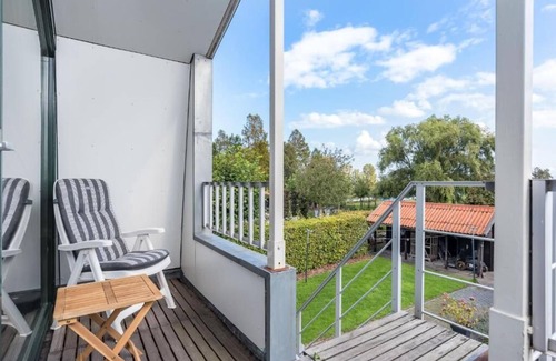 Den Ilp Apartment | Amsterdam Country Side with air conditioning free parking and great view