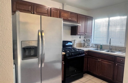 La Mesa Condo | An elegant, fully furnished guest house for 2-4 guest in San Diego