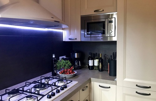 Roseto Capo Spulico Apartment | An historic luxury apartment with panoramic views over the Ionic coast and sea