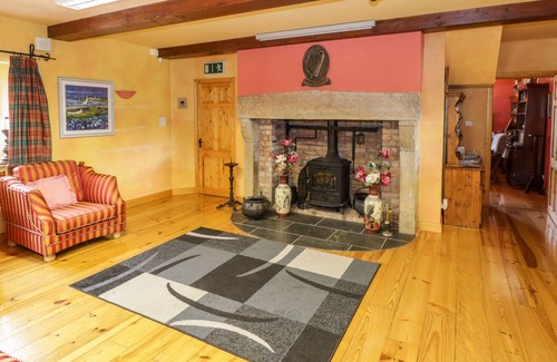 Drumaveil North Cottage | AN MAIDE BÁN, family friendly in Cootehill, County Cavan
