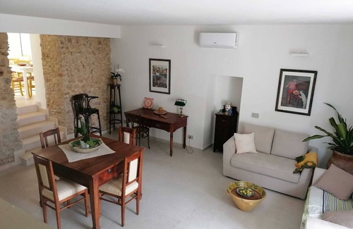 Mazzarino Other | An Oasis of History and Relaxation