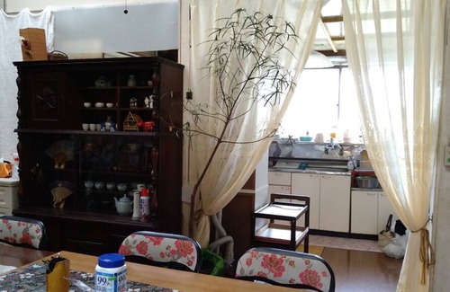 Katori House | An old folk house guesthouse for families surrounded by nature, which was also used for shooting commercials for major game companies