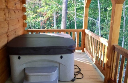 Fort Gay Cabin | An Outdoor Luxury Cabin Adventure "The Hampton"Amish-Built Log Cabin