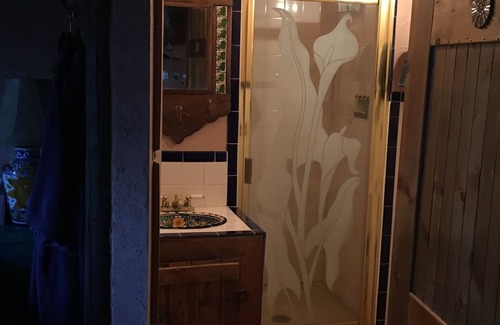 Pine Bed & Breakfast | Anchorage Farm B&B