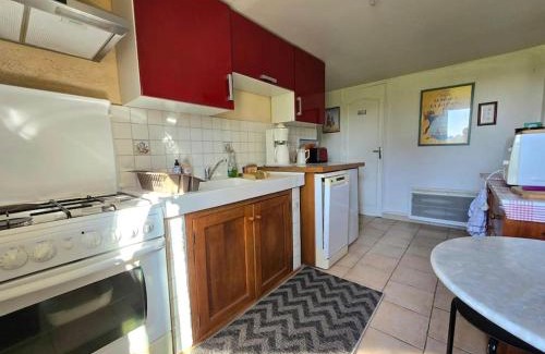 Saint-Michel-Tubœuf House | Ancien gîte de chasse, calme & nature