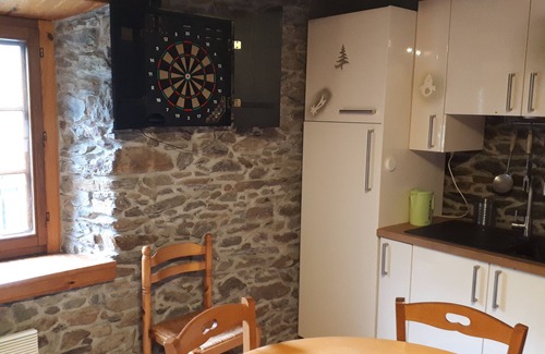 Melles House | Ancienne Grange Rénovée à la Frontière Espagnole