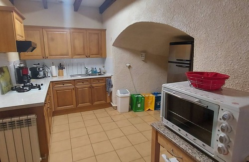 Fumel House | Ancienne Poterie au Calme Dans Parc Arboré Avec Grande Piscine