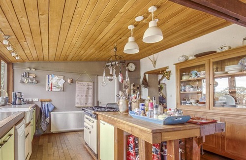 Buxieres-les-Mines House | Ancient holiday home with private pool