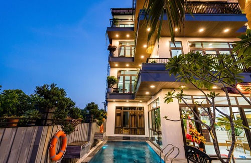 Cam Ha Villa | Ancient River Villa with outdoor swimming pool