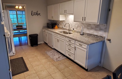 Open Gates House | Andrea Abode 5 Bedroom Home by RedAwning