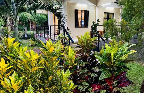 Calapan House | Andrei Holiday House