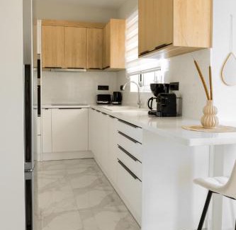 Gaitanion Apartment | Anesis Deluxe Apartment 2