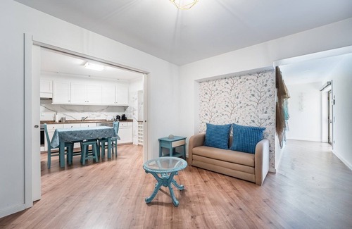 Angeiras Apartment | Angeiras Beach House - C3