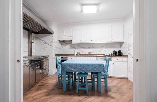 Angeiras Apartment | Angeiras Beach House - C3