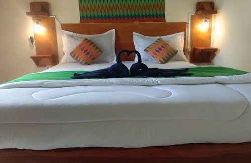 Bayan Bed & Breakfast | Angin Mamiri Rinjani Cottages And Resto