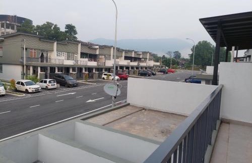 Nilai House | Anis Homestay Nilai