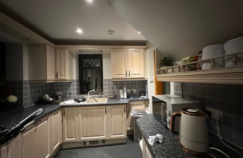 Bucksburn Cottage | Ann Cottage Retreat in Aberdeen