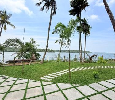 Quilon Apartment | Anoop's Lake View Cottage -2BHK