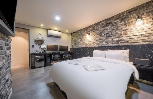 Suwon Hotel | Ansan Yogi