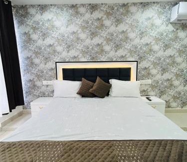 Chandigarh Apartment | Ansh Abode Retreat