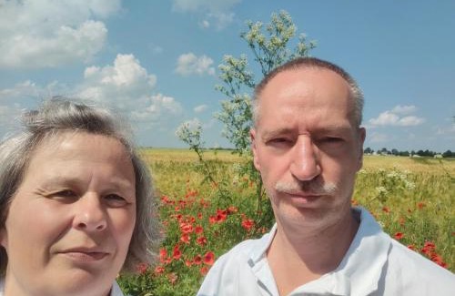 Gruenhain-Beierfeld Apartment | ansimali 1- Gemütliche FeWo mit Küche und Gartenblick in Grünhain-Beierfeld für Tierfreunde und Radliebhaber