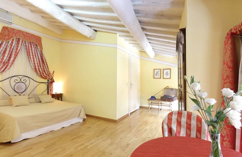 Montecarlo House | Antica Dimora Patrizia