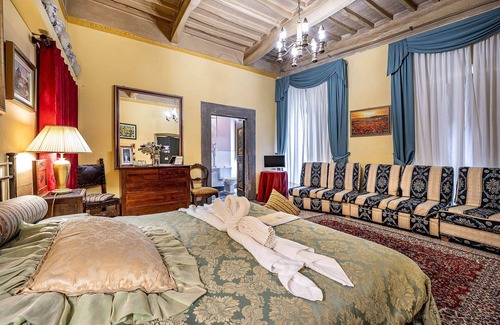 Montecarlo House | Antica Dimora Patrizia