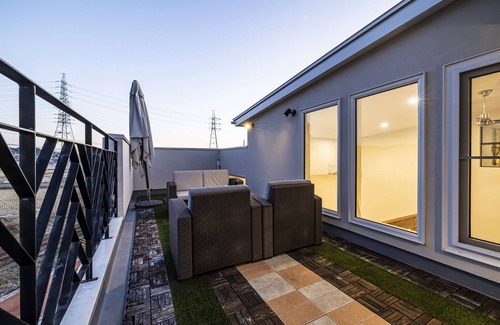 Inuyama House | Antiques Inuyama