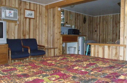 Otto Hotel | Antler Motel