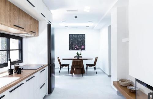 Agios Stefanos Villa | Antonis House