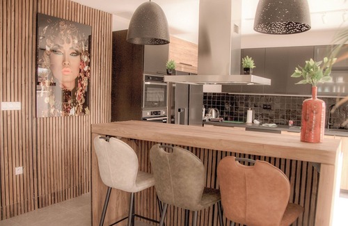 Ransart Apartment | AP3 - 2 Bedroom Terrace Apartment Charleroi Airport