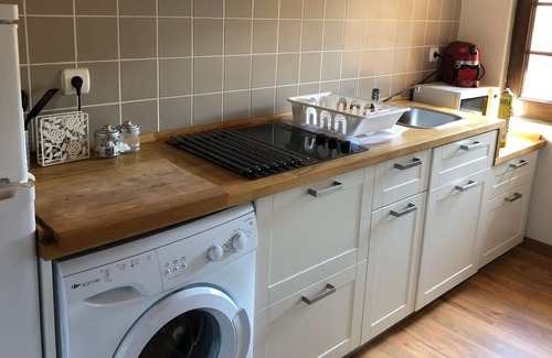 San Martin de Valdetuejar Apartment | Apartamento Casa Lara